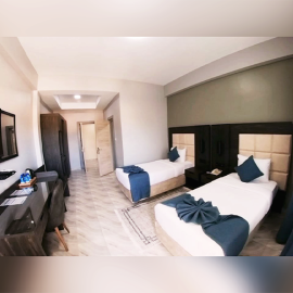 afrik hotel twing bed room